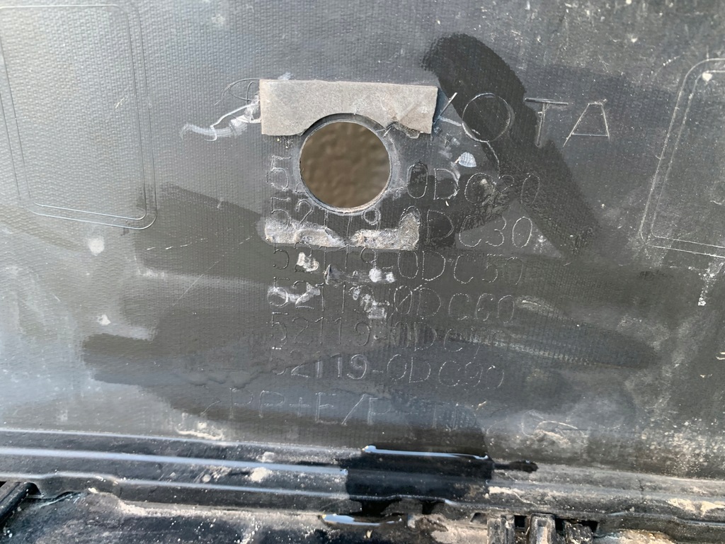 фото №8, Toyota yaris cross бампер перед 4xpdc накладка решётка радиатора