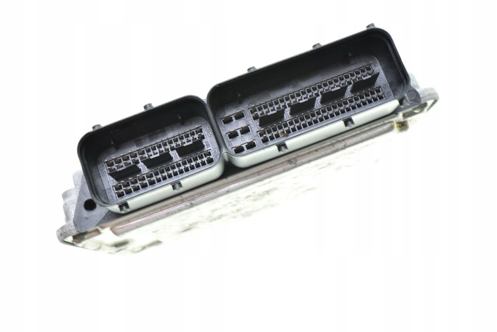 фото №4, Бортовий комп'ютер octavia 2.0 fsi 06f906056r 0261s02018