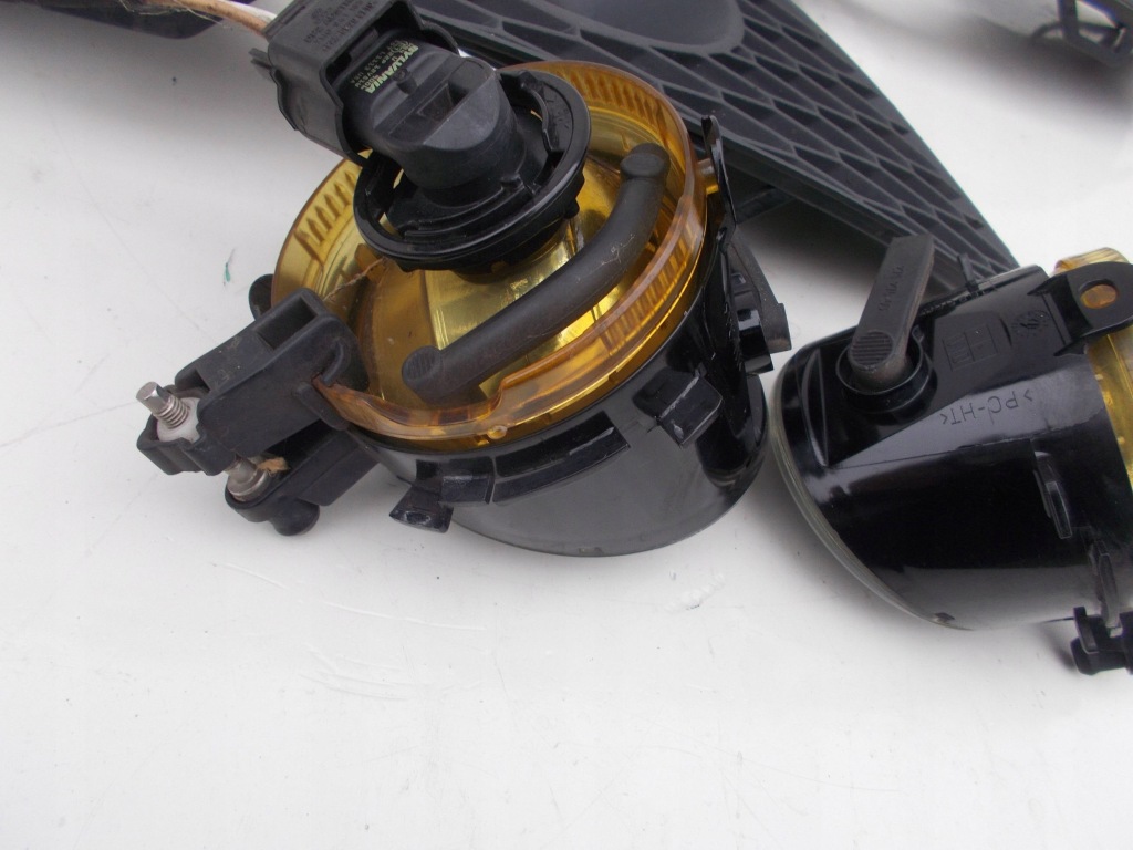 фото №9, Протитуманна фара лівий правий решітка бампера seat leon ii lift 2009-2013 1p0853666e