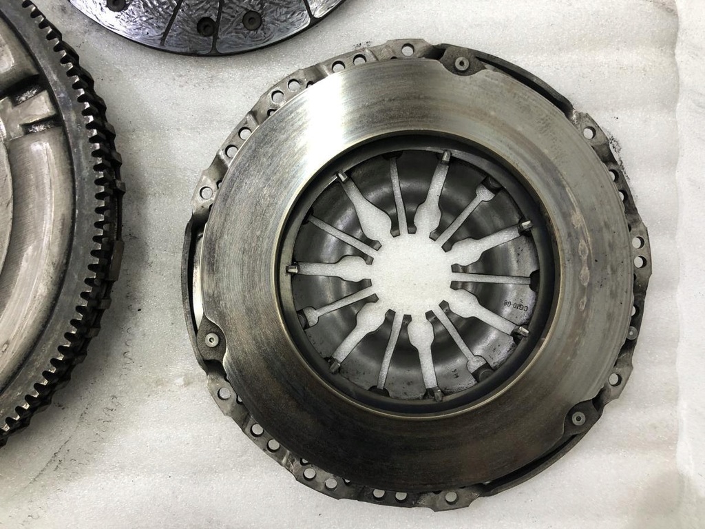 фото №7, Сцепление полный двухмассовый маховик 302100495r duster i 1.2