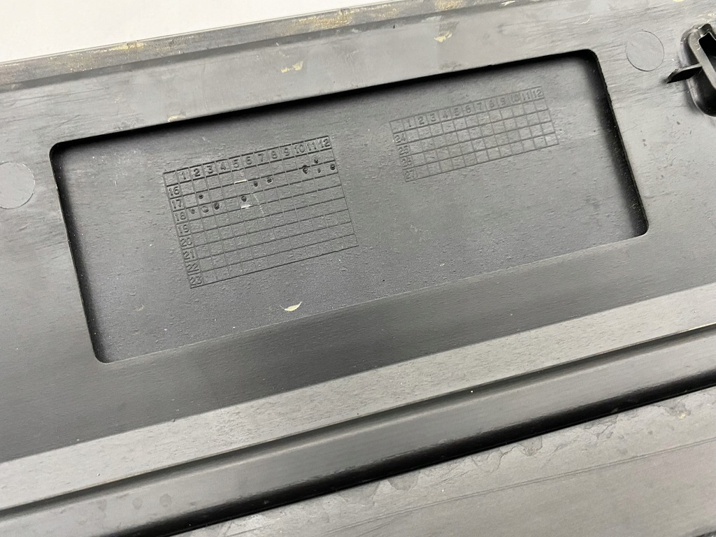 фото №7, Jaguar i-pace левая молдинг дверь перед 18-