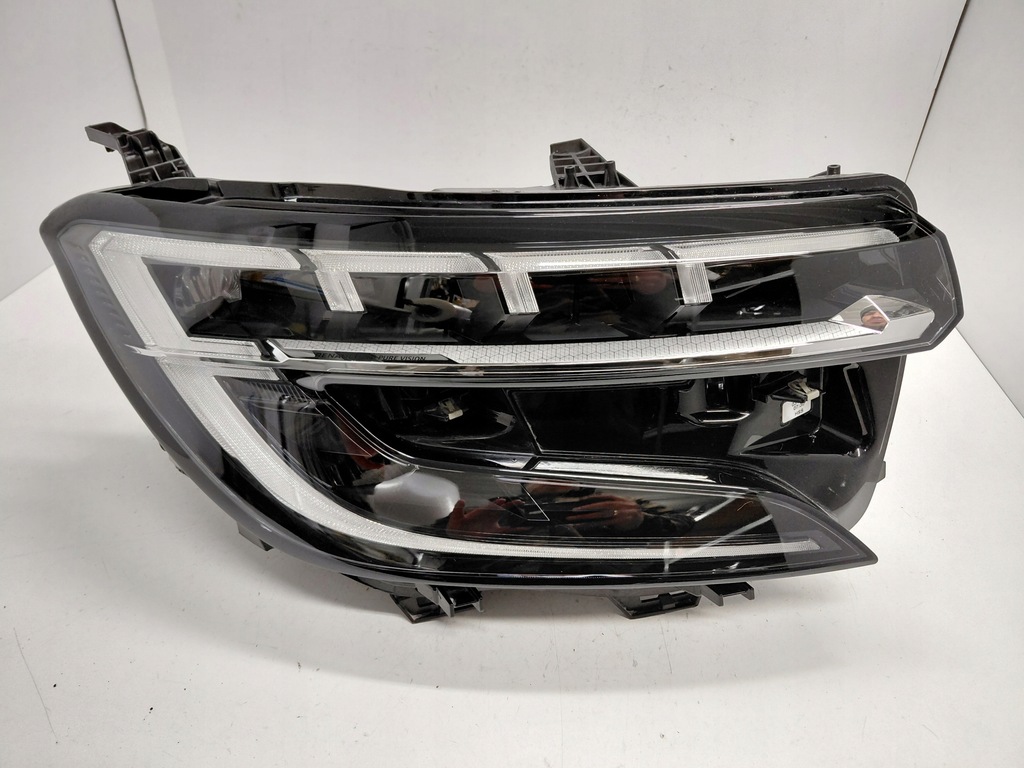 фото №1, Renault austral full led лампа правая