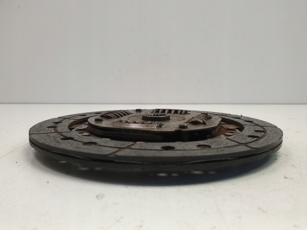 фото №9, Volvo s40 ii v50 1.6 16v сцепление диск прижим