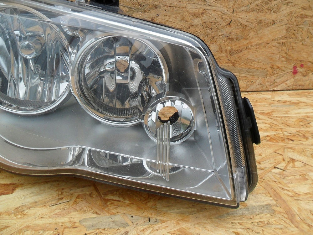 фото №6, Chrysler voyager 2010- фара правий