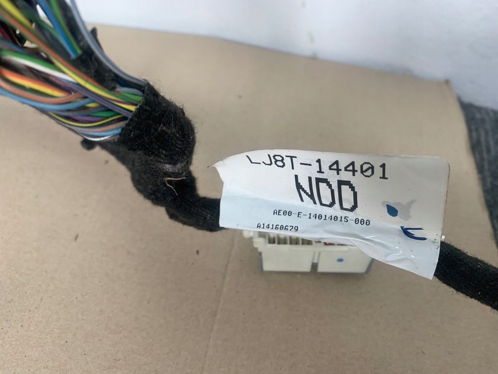 фото №14, Ford mustang mach-e rwd 75.7kwh электропроводка электрическая салона кабины