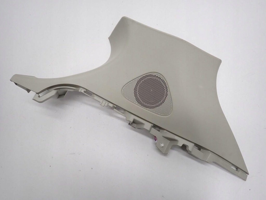 фото №1, Пластик защита стойка правый задняя динамик bose kd45-68280 mazda cx-5 cx5 16r