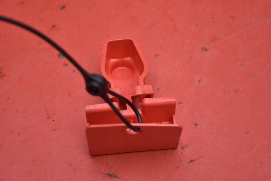 Клемма плюсовая jx63-14516-aa jaguar xf x260 2 ii 2.0 i4p 250 km 15-20 с Разборки