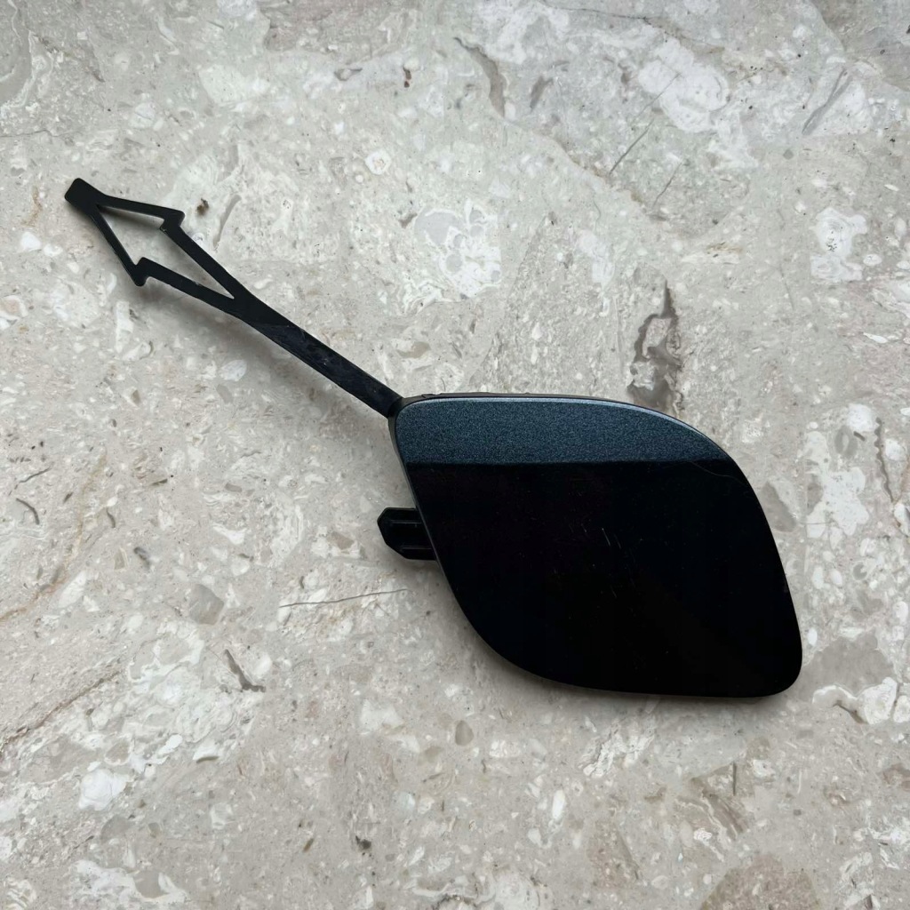 фото №1, Renault clio v 20-22 заглушка фаркоп бампера перед 511806272r