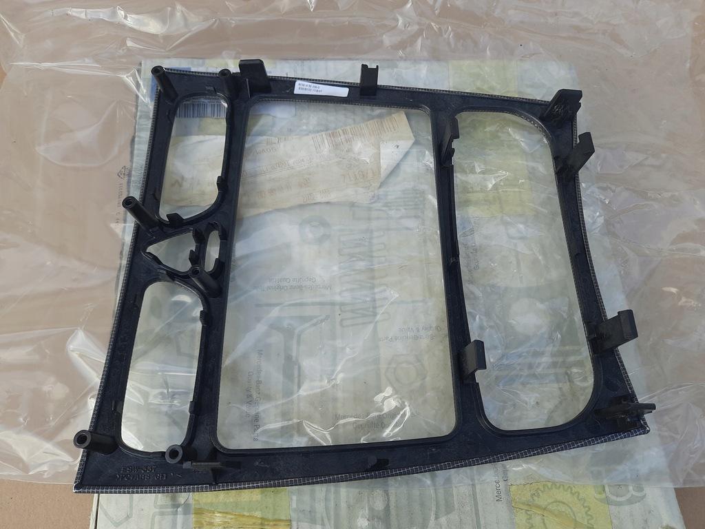 фото №3, Mercedes c 203 dekor рамка консоли панель радио new