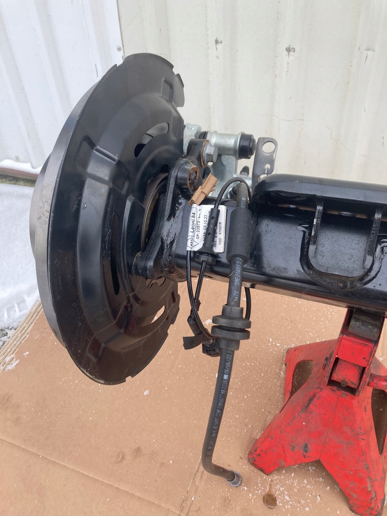 фото №14, Renault оригинальный номер 555115839r балка задняя