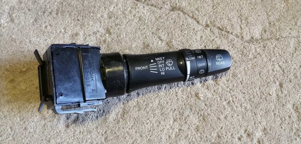 фото №1, Mitsubishi space star ii перемикач двірник