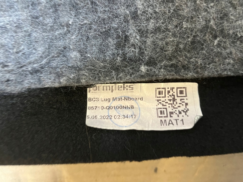 фото №11, Hyundai i20 iii 3 пол обшивка мат нижняя багажника оригинал europa