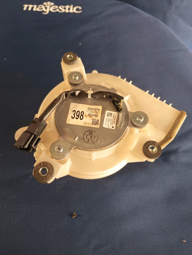 Впуск повітря, dzmuchawa гібрид toyota g92d2 06060, g9230-33c30 в Україні