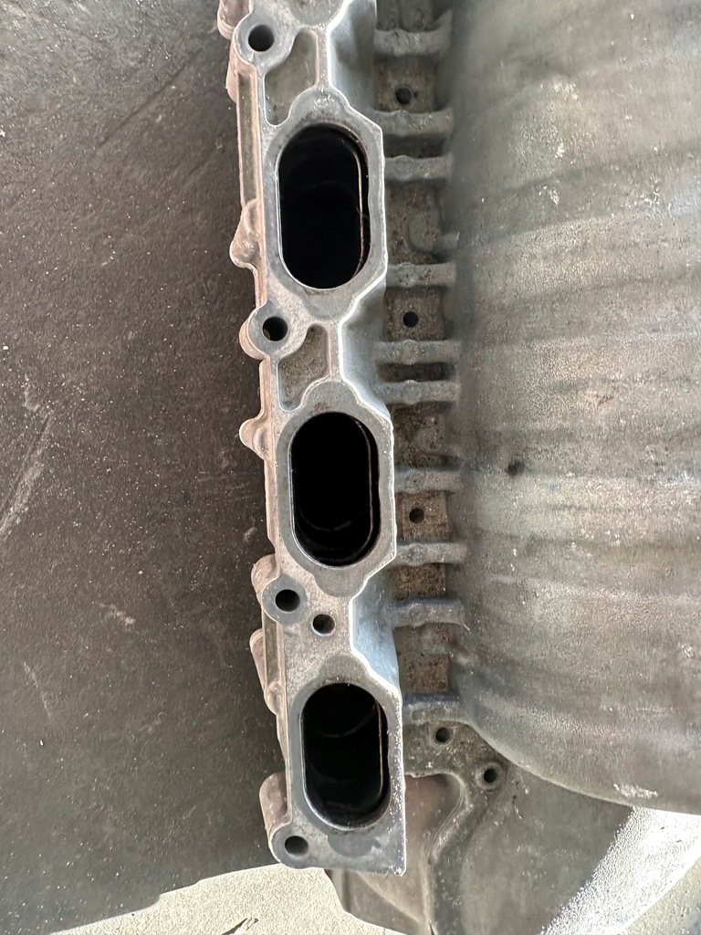 фото №9, Коллектор всасывающий audi s8 d3 5.2 fsi v10 bsm отсутствует крышка 07l133185c