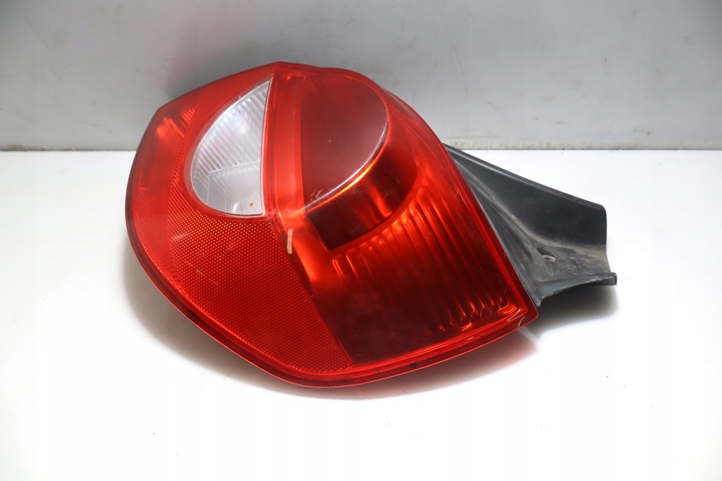 фото №3, Лампа правая задняя renault clio iii