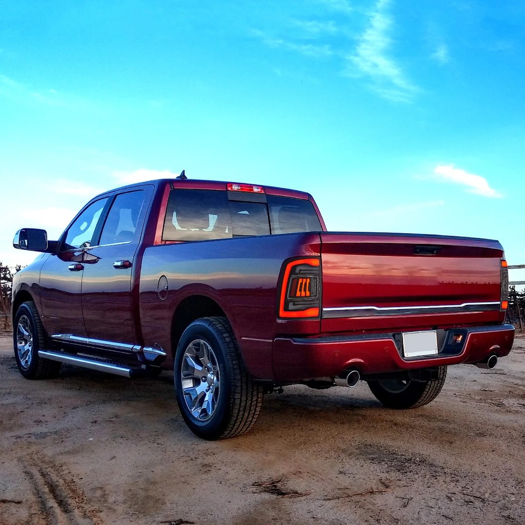 фото №12, Лампи задня kpl full led neon діоди тюнінг dodge ram iv 4 08-24 1500 classic