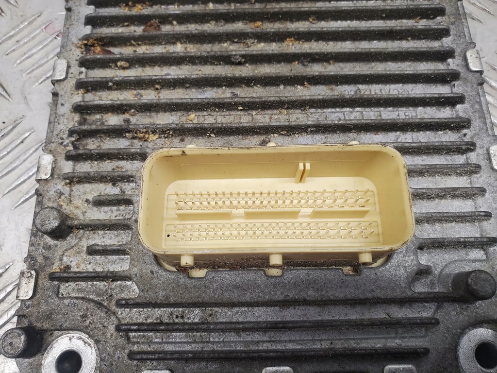 фото №5, Chrysler pacifica p05150888ad з передній блоки управління двигуна