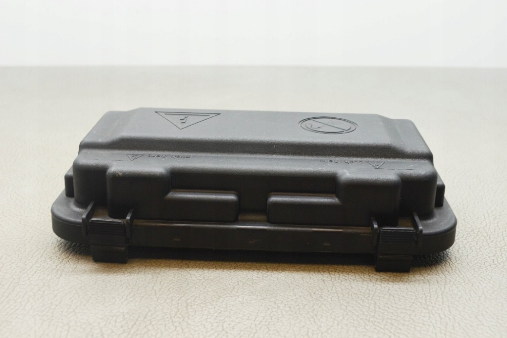 фото №7, Кришка коробка запобіжників bmw 4 gran coupe f36 9224872 2.0l дизель