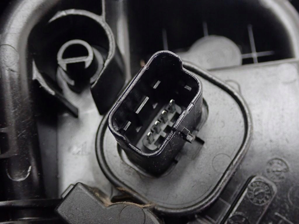 Фара правая  задняя  led европа оригинал renault captur рестайлинг  18r Доставка