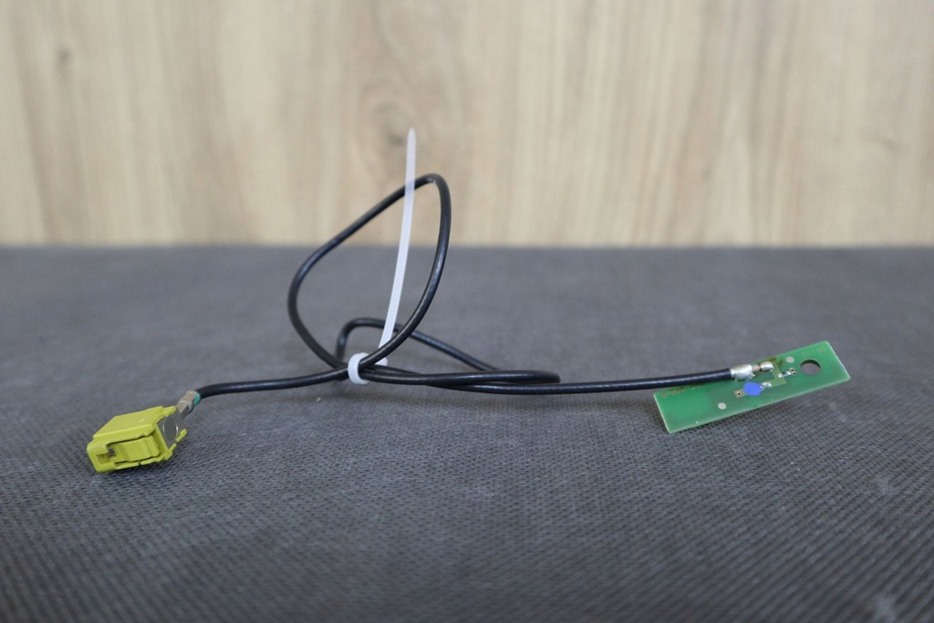 фото №1, Mercedes slk r172 антенна a1729056500