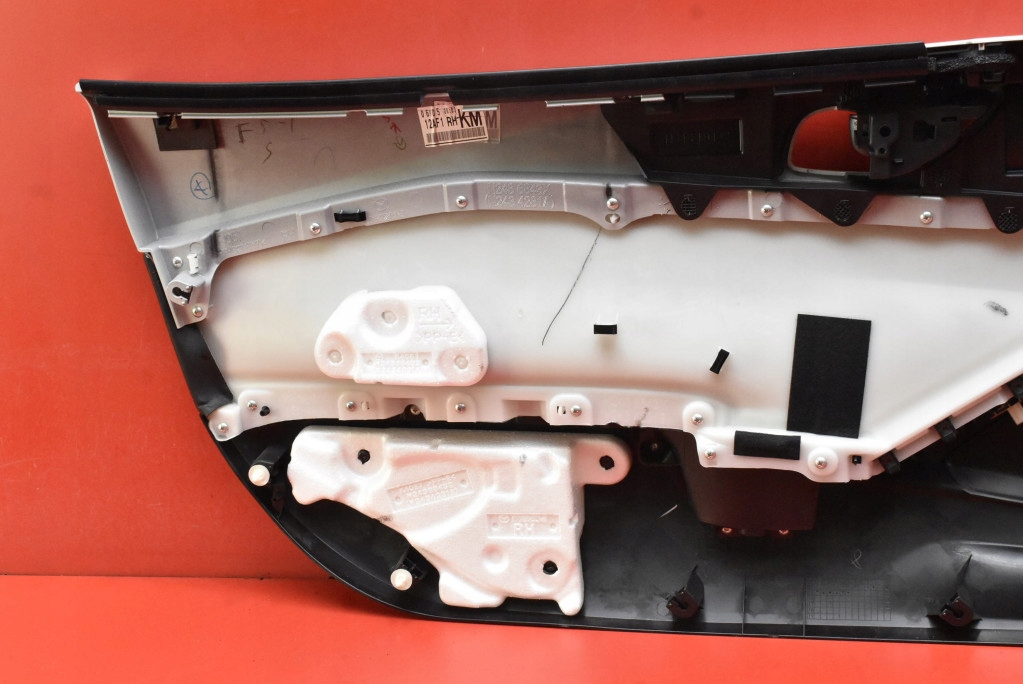 фото №7, Обшивка дверь правый перед кожаный eu n2436843x mazda mx5 mx-5 4 iv nd 15-21