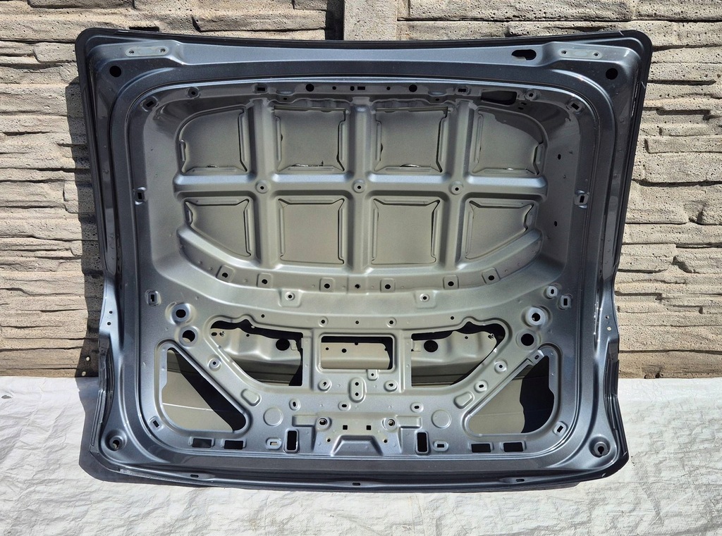 фото №14, Polestar 4 iv 23- кришка багажника задня org