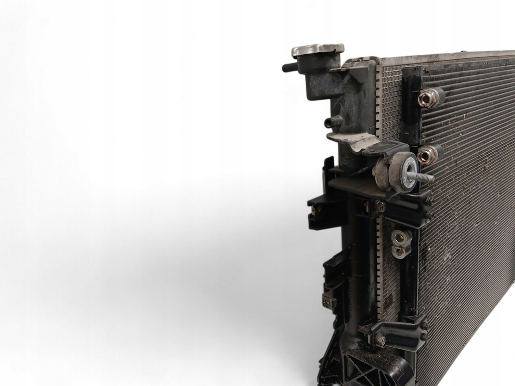 фото №7, Dodge ram 52014797ae радиатор wody