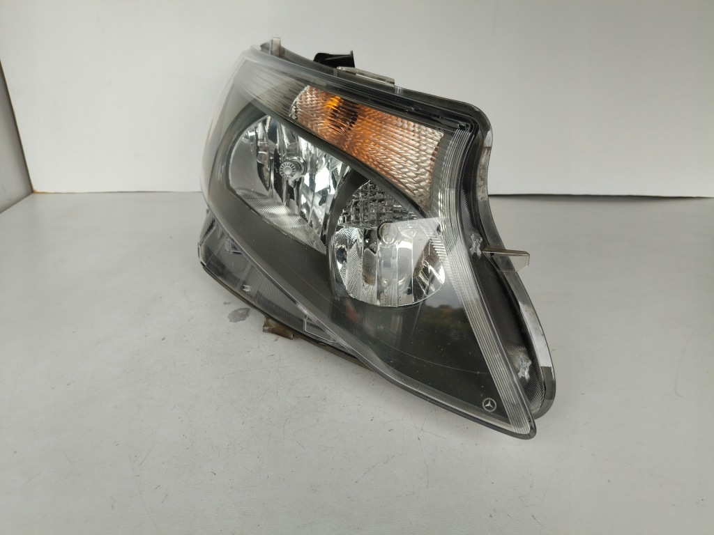 фото №1, Лампа права фара mercedes vito w447 14-