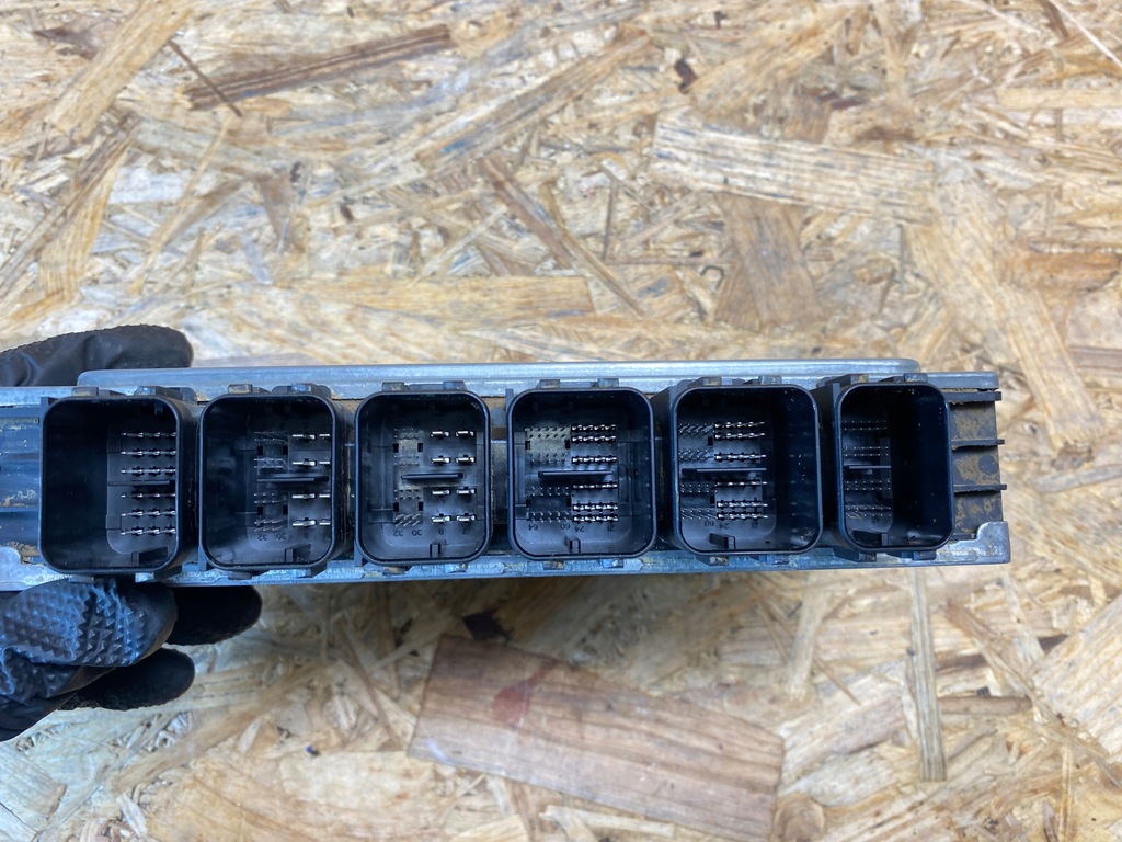 фото №10, Бортовий комп'ютер блок керування двигуна bmw x1 u11 1.5h 5a5aa39 2022-