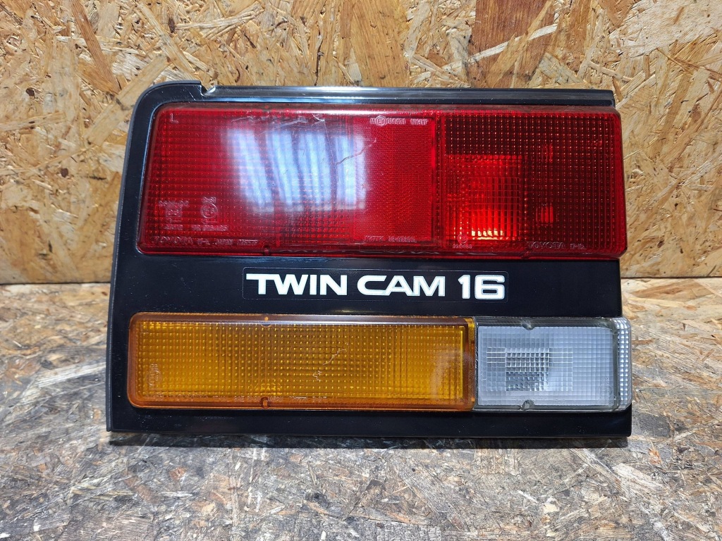 фото №1, Лампа задня ліва toyota mr2 twin cam 16 e-aw10 84-86
