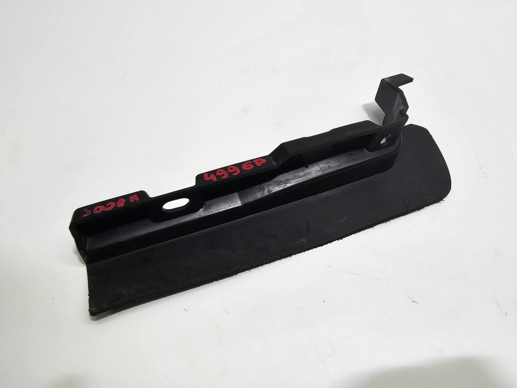 фото №1, Подкрылок брызговик левый перед peugeot 3008 ii 5008 ii #4996p