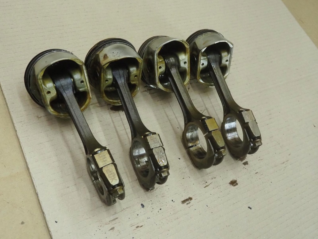 фото №15, Поршень шатун renault scenic i lift 1.6 16v k4m700