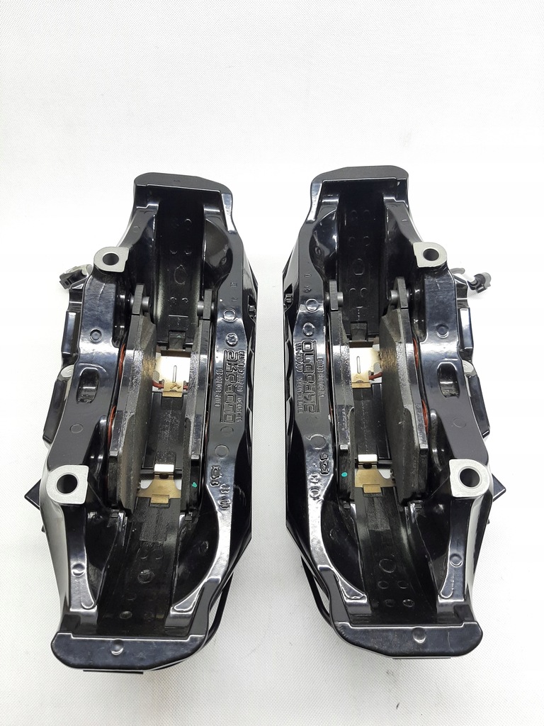 фото №9, Bentley bentayga супорти гальмівні комплект перед