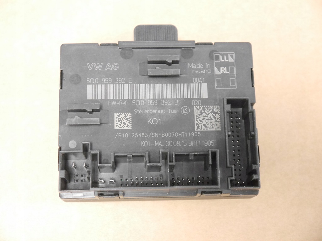 фото №1, Audi a3 8v блок керування модуль двері 5q0959392e