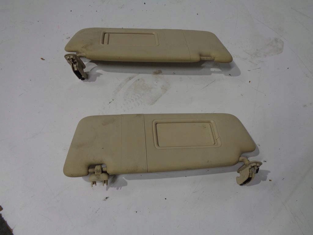 фото №1, Захист сонцезахисна ліва бежева audi a5 8t b8