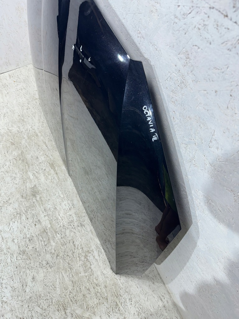 фото №10, Skoda octavia iii 3 5e0 капот крышка двигателя оригинал ładna przed liftem