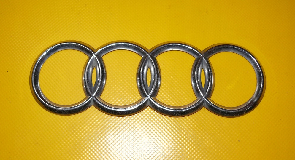 фото №1, Logo емблема кришки багажника "oooo" audi a8 d2 lift 99-02 4d0853742a