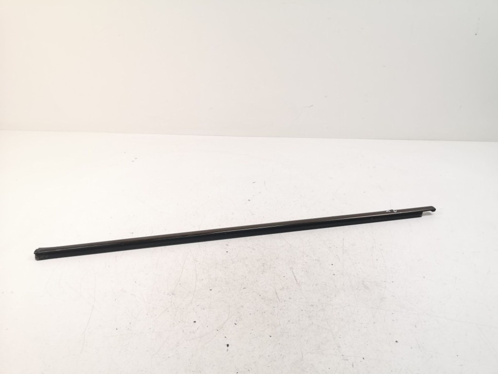 фото №1, Bmw x3 e83 2005 ліва сторона накладки