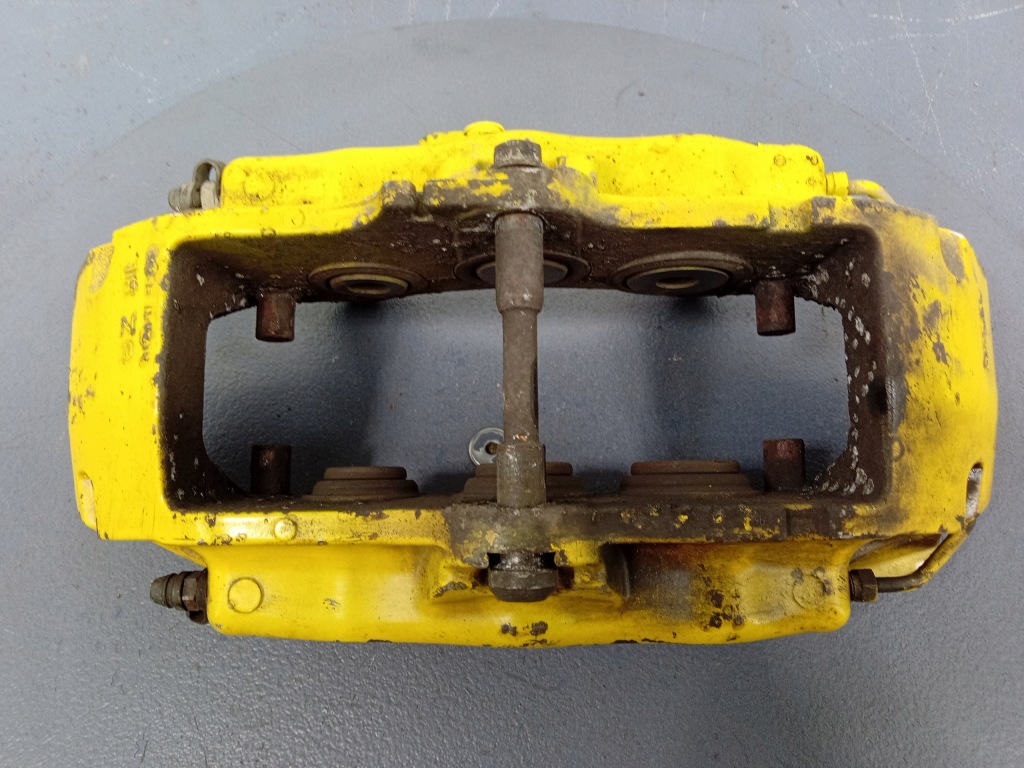 фото №2, Audi q7 4l 4.2 tdi суппорт перед правый brembo 18zl