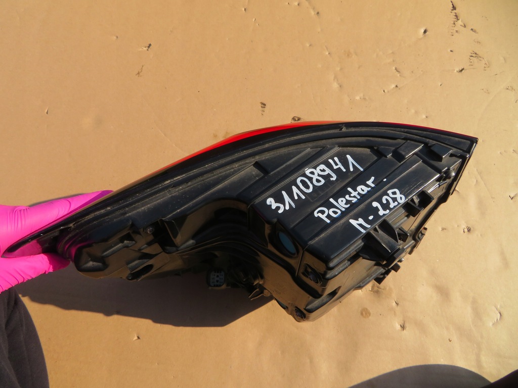 фото №12, Polestar ii 2 31108941 лампа правий задня задня права