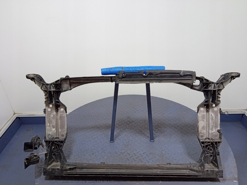 фото №1, Audi a6 c8 2.0 tdi pas передній підсилювач