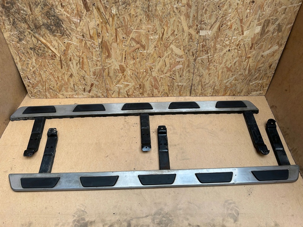 фото №5, Audi q7 4l 2012 молдинг порог