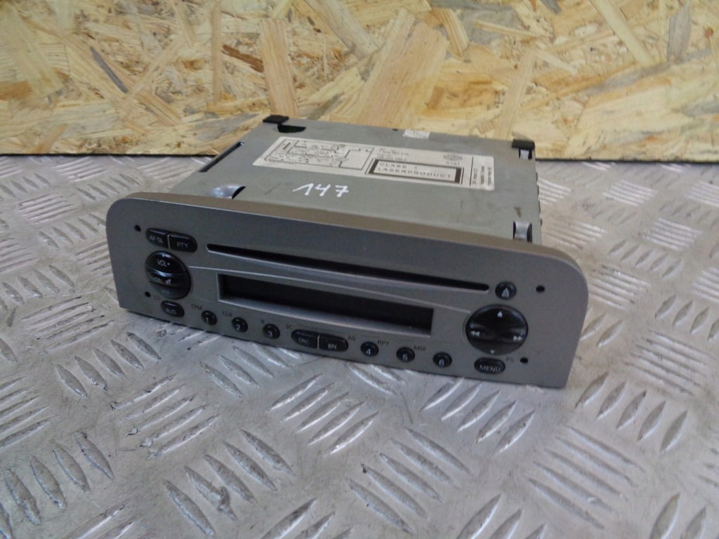 фото №1, Радио cd 7645327316 alfa romeo 147 lift 04-