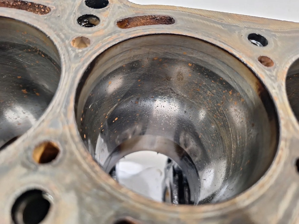 фото №10, Блок двигуна 55183337 fiat grande punto 1.2 8v 05-