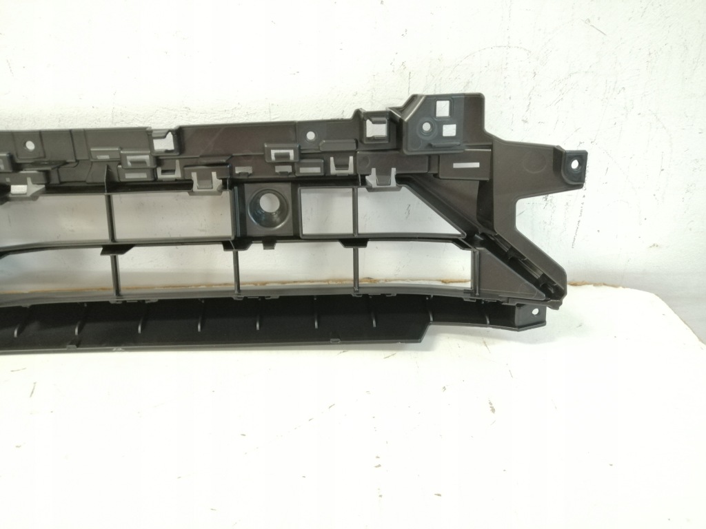 Решітка бампера нижня audi q3 s-lin 19- 83a807683a Київ