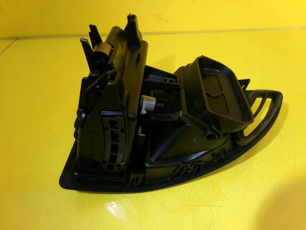 фото №11, Боковая решётка обдув citroen c4 правая nr364