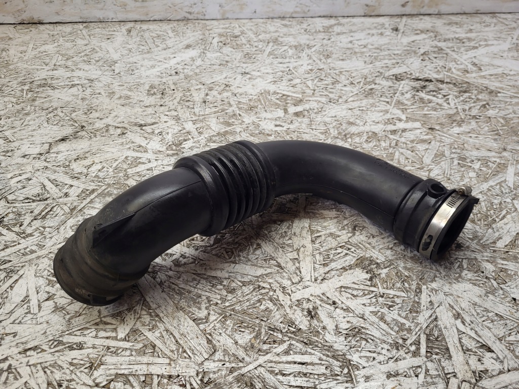 Купить Dodge caliber 2.4 шланг воздуха 04891621ac