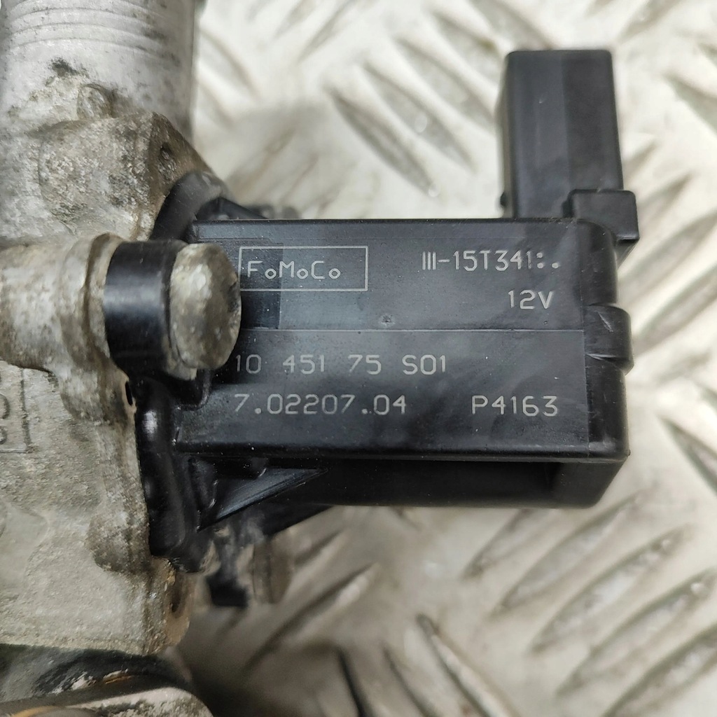 фото №8, Jaguar f-pace 2016 клапан egr