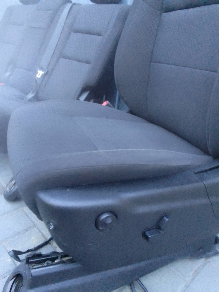 фото №7, Jeep grand cherokee 19-22 -сиденья заднее сиденье laredo usa