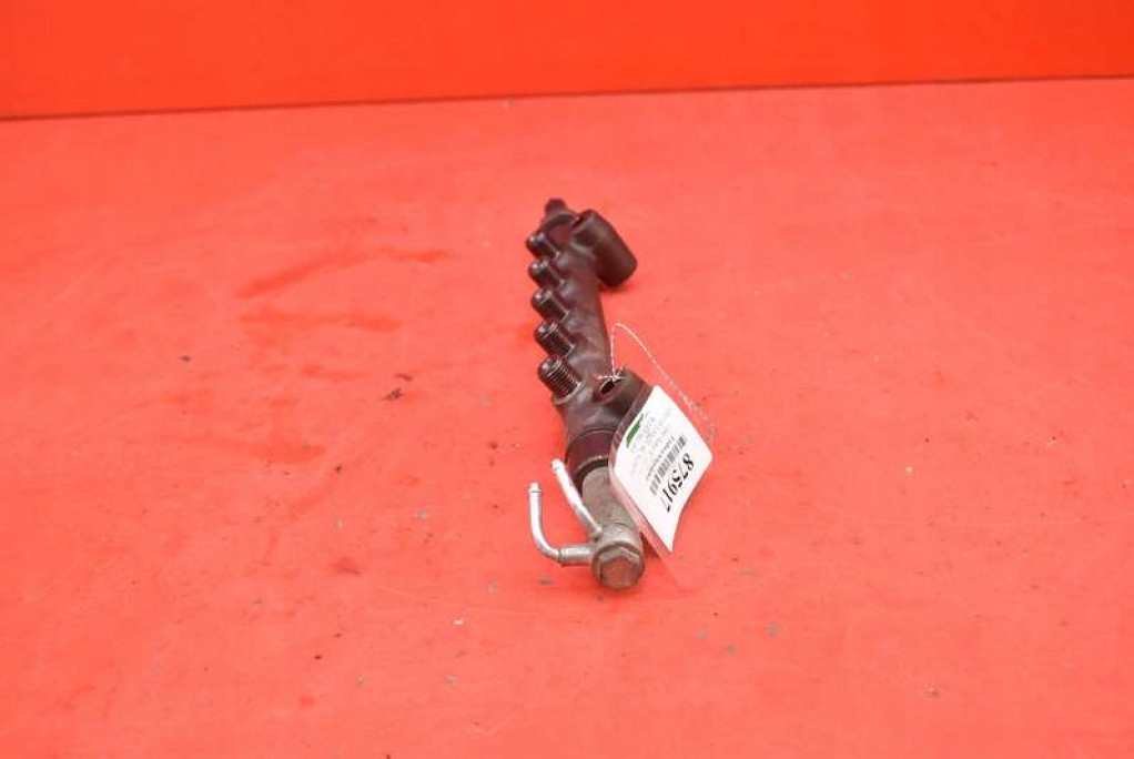 Молдинг впрыскная 55490702 opel astra 5 v k 1.6 cdti 95 km 15-20 с Разборки